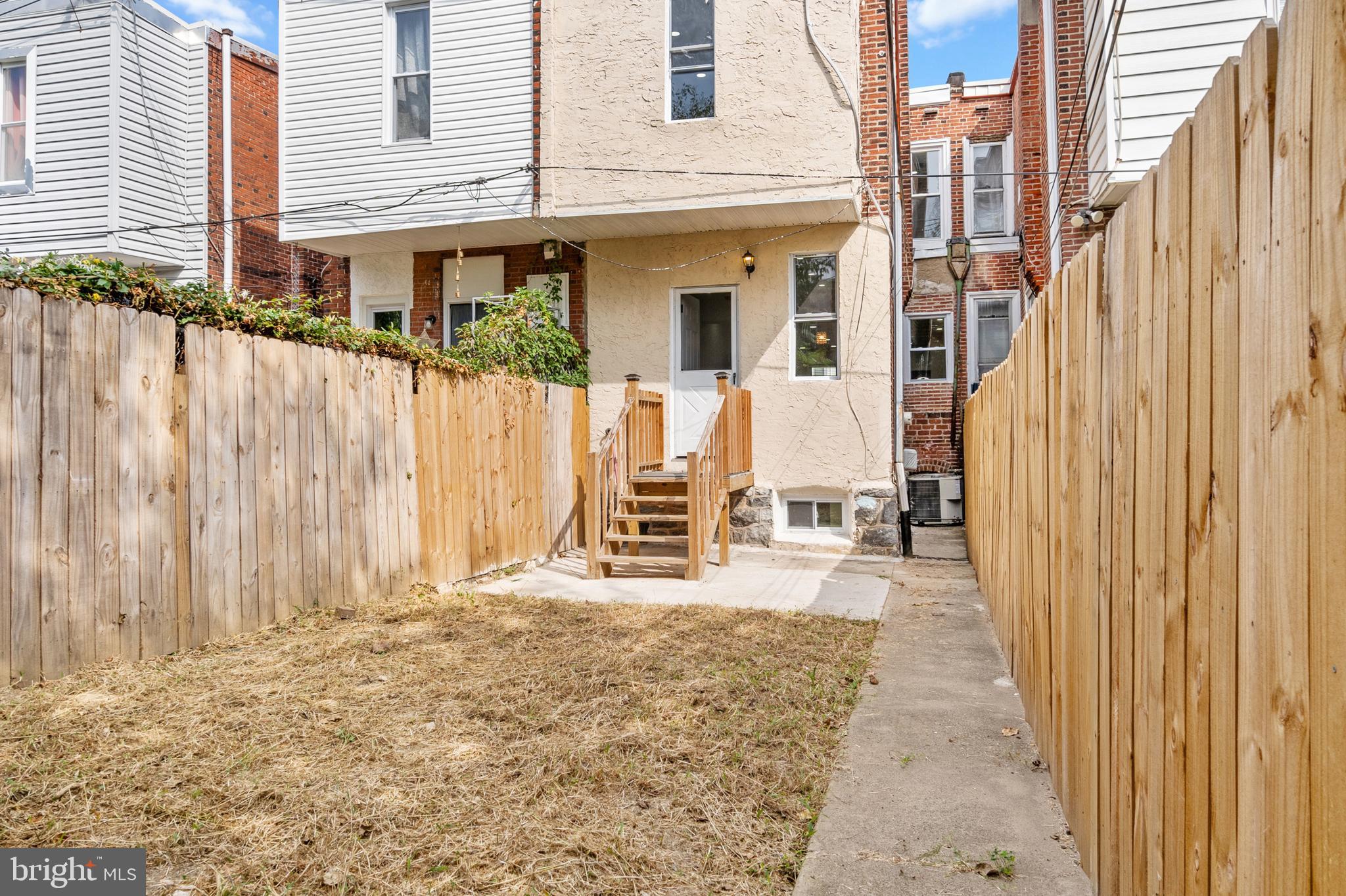 WEST PHILADELPHIA - Residential