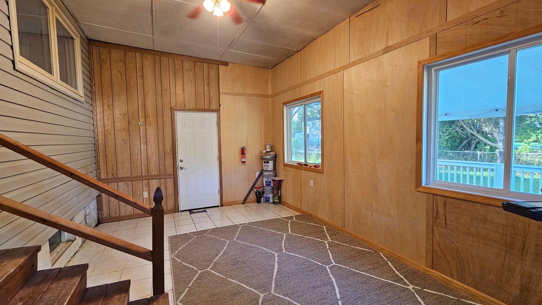 WHITEOAK FARMS - Residential