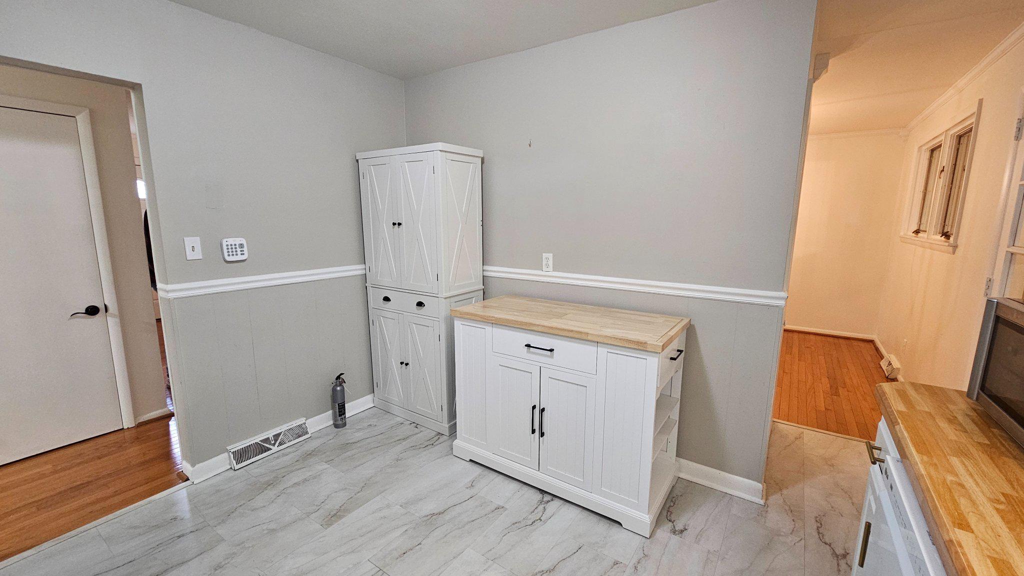 WHITEOAK FARMS - Residential