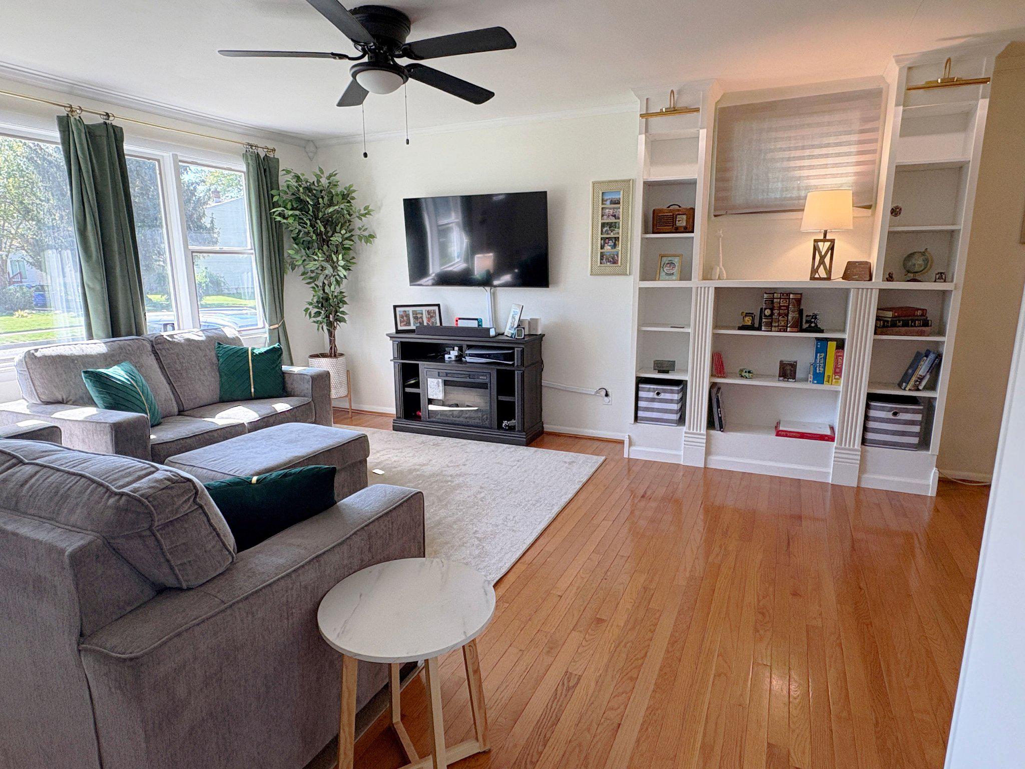 217 MACARTHUR DRIVE