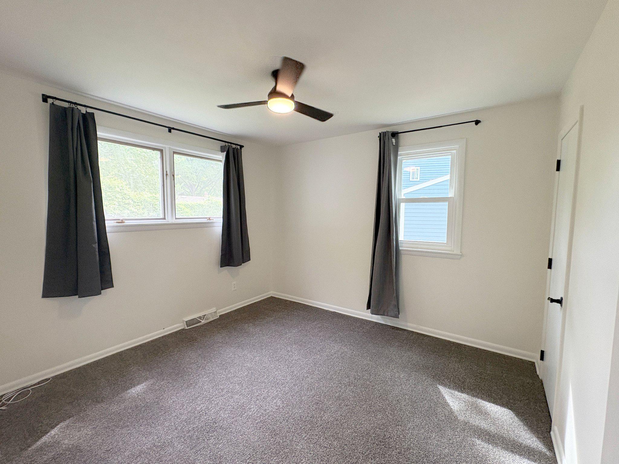 WHITEOAK FARMS - Residential