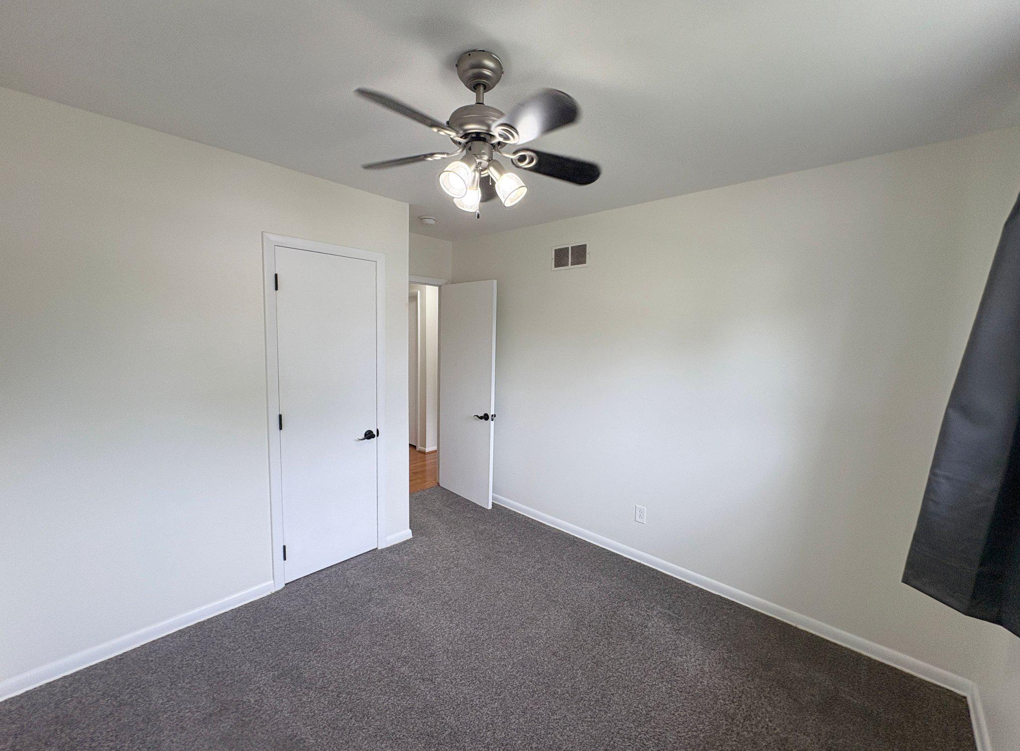 WHITEOAK FARMS - Residential