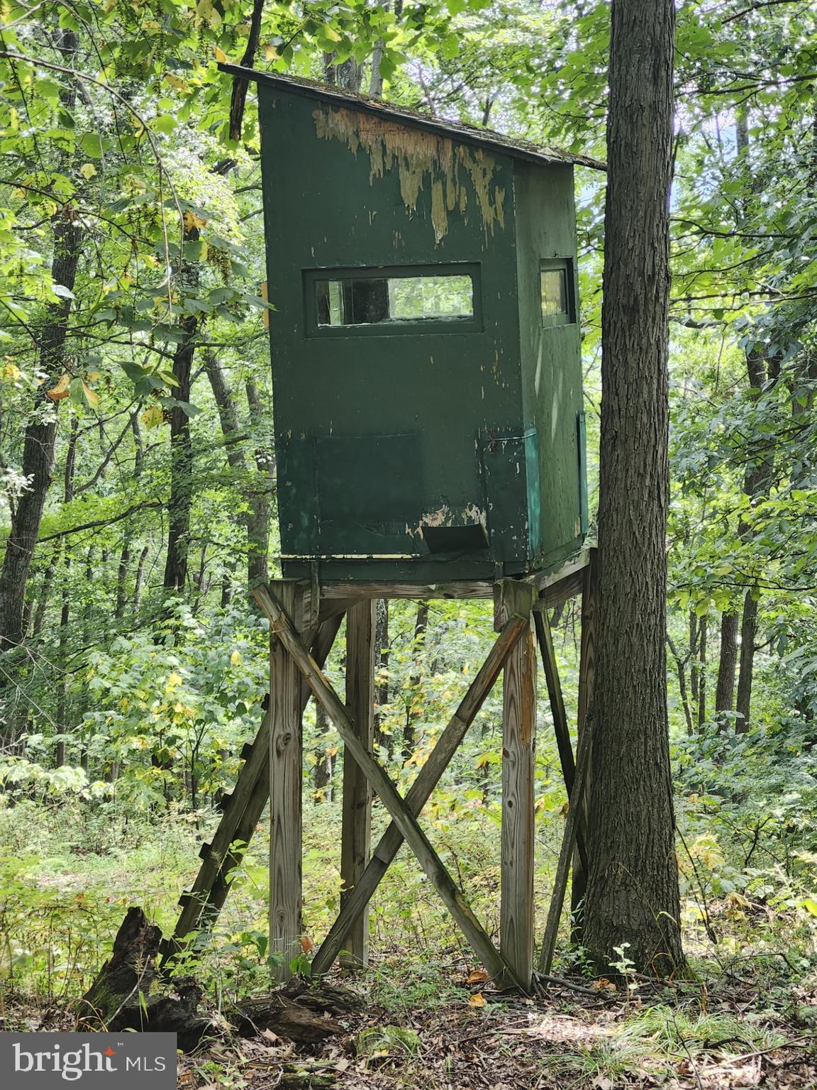 NONE UNRESTRICTED - Residential