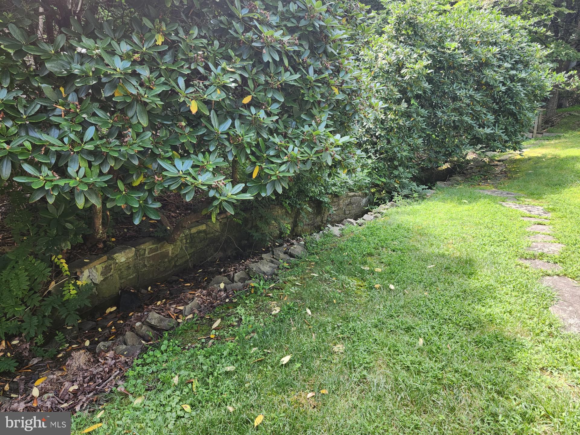 NONE UNRESTRICTED - Residential