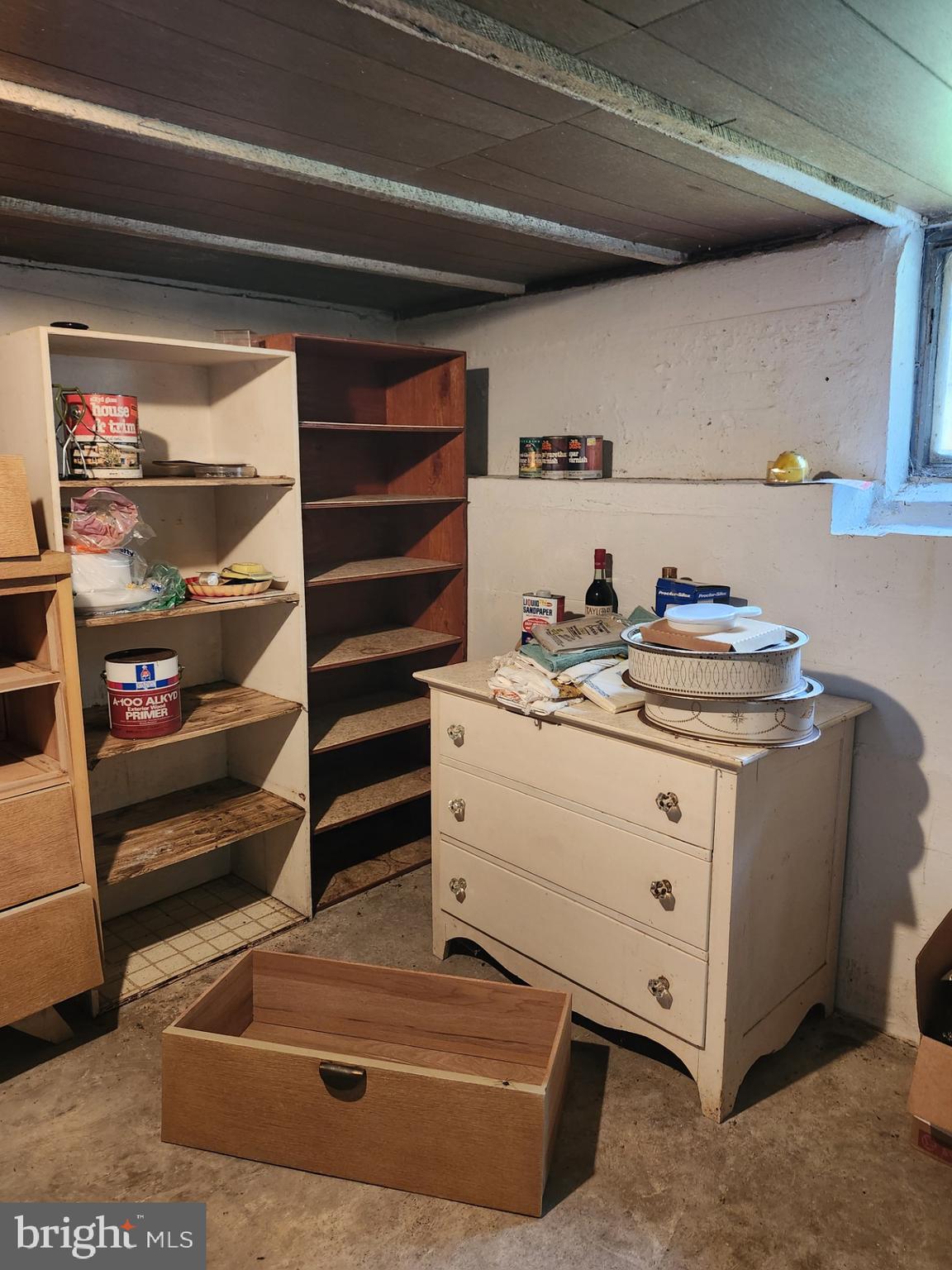 NONE UNRESTRICTED - Residential