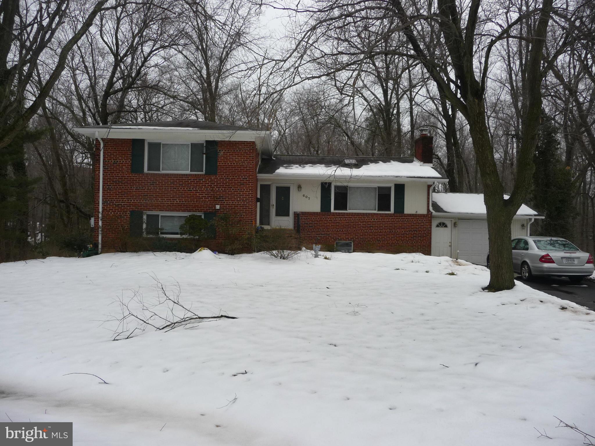 WESTBRIAR COUNTRY CLUB MANOR - Residential