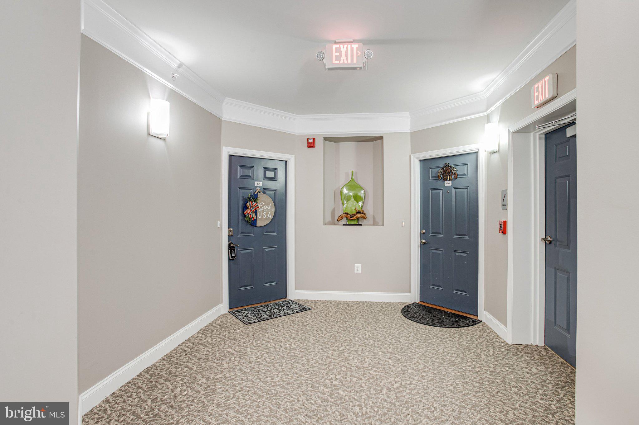 24661 WOOLLY MAMMOTH TERRACE 401