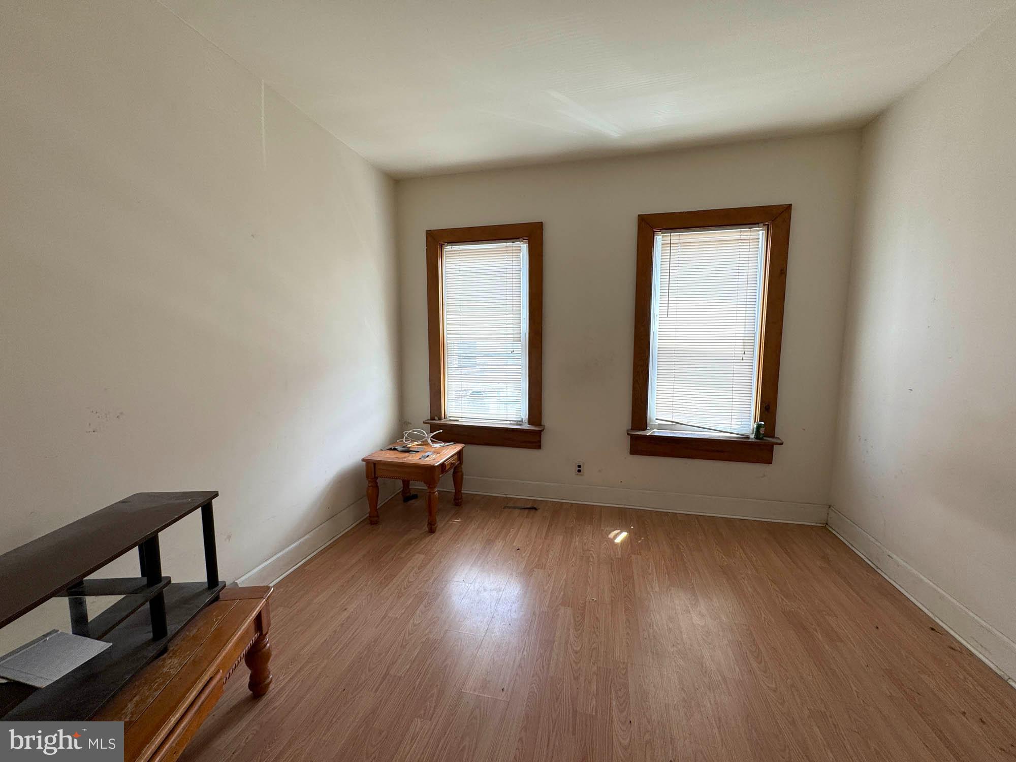 WASHINGTON VILLAGE - Residential