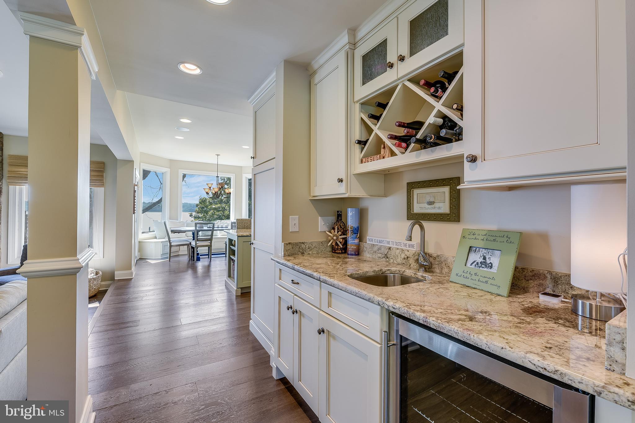 ABINGTON SHORES - Residential