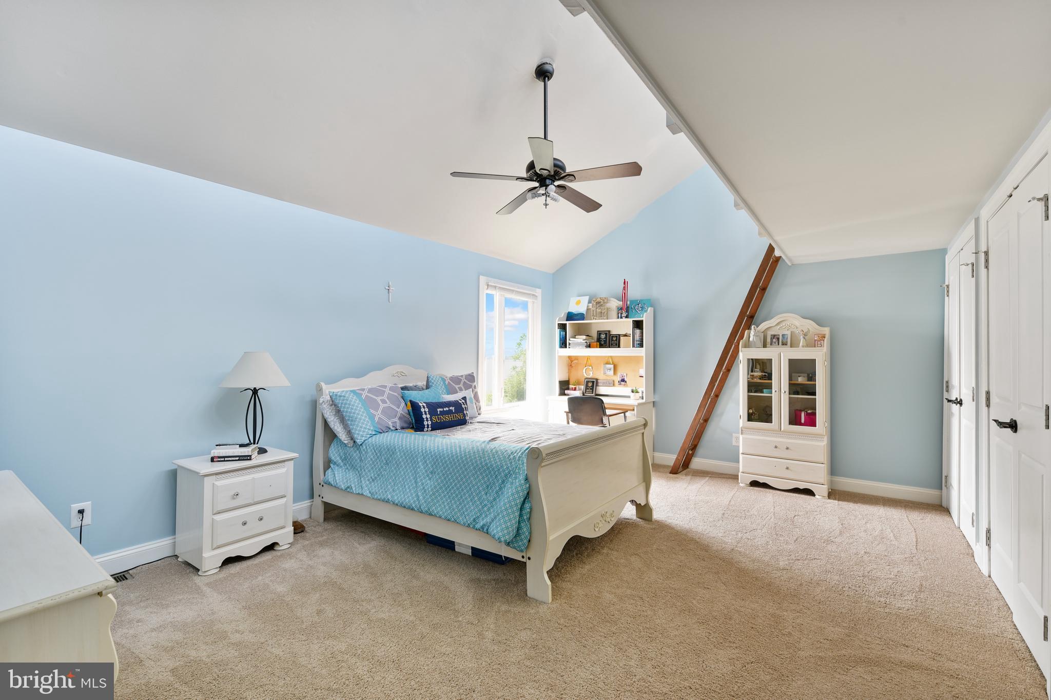 ABINGTON SHORES - Residential