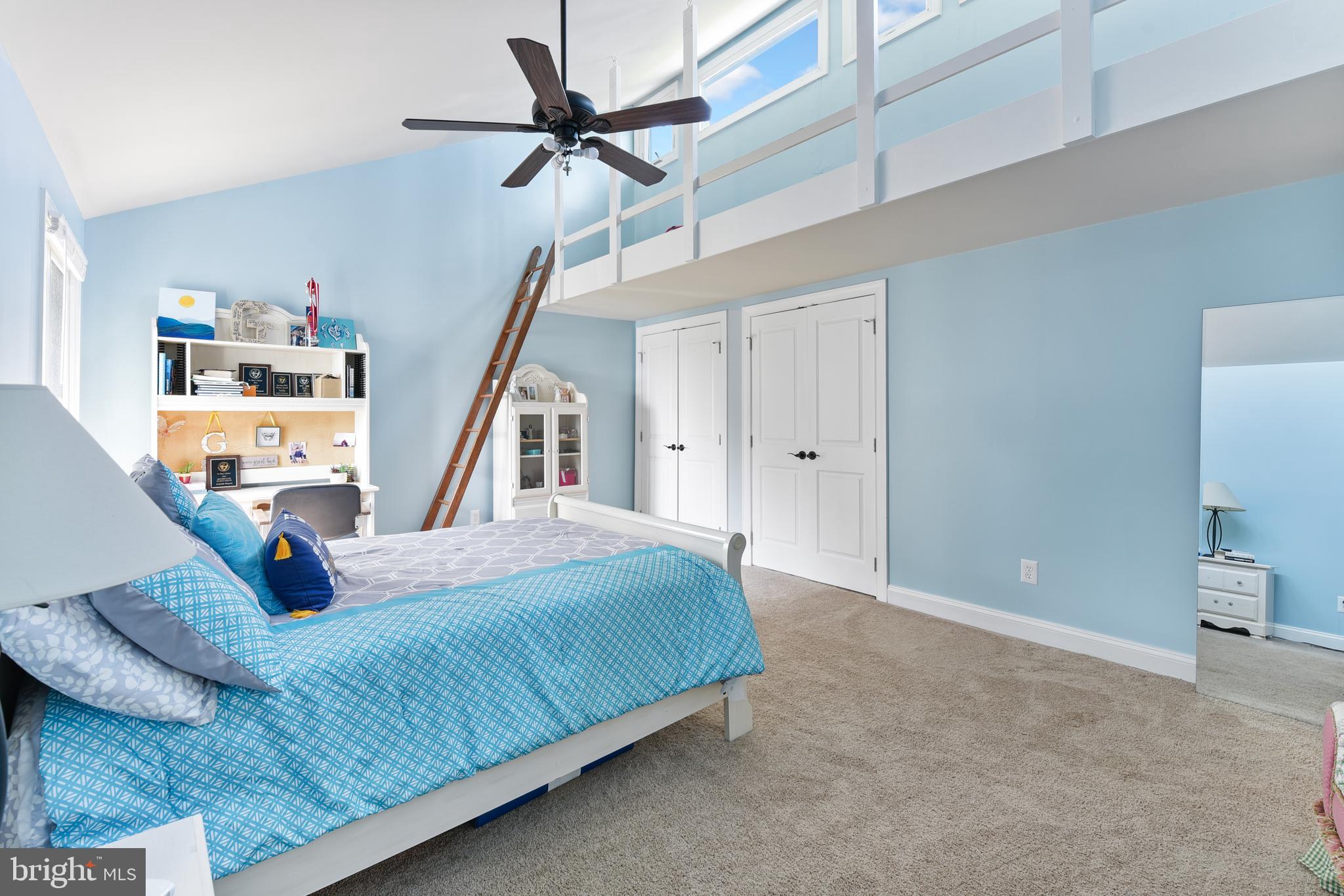 ABINGTON SHORES - Residential