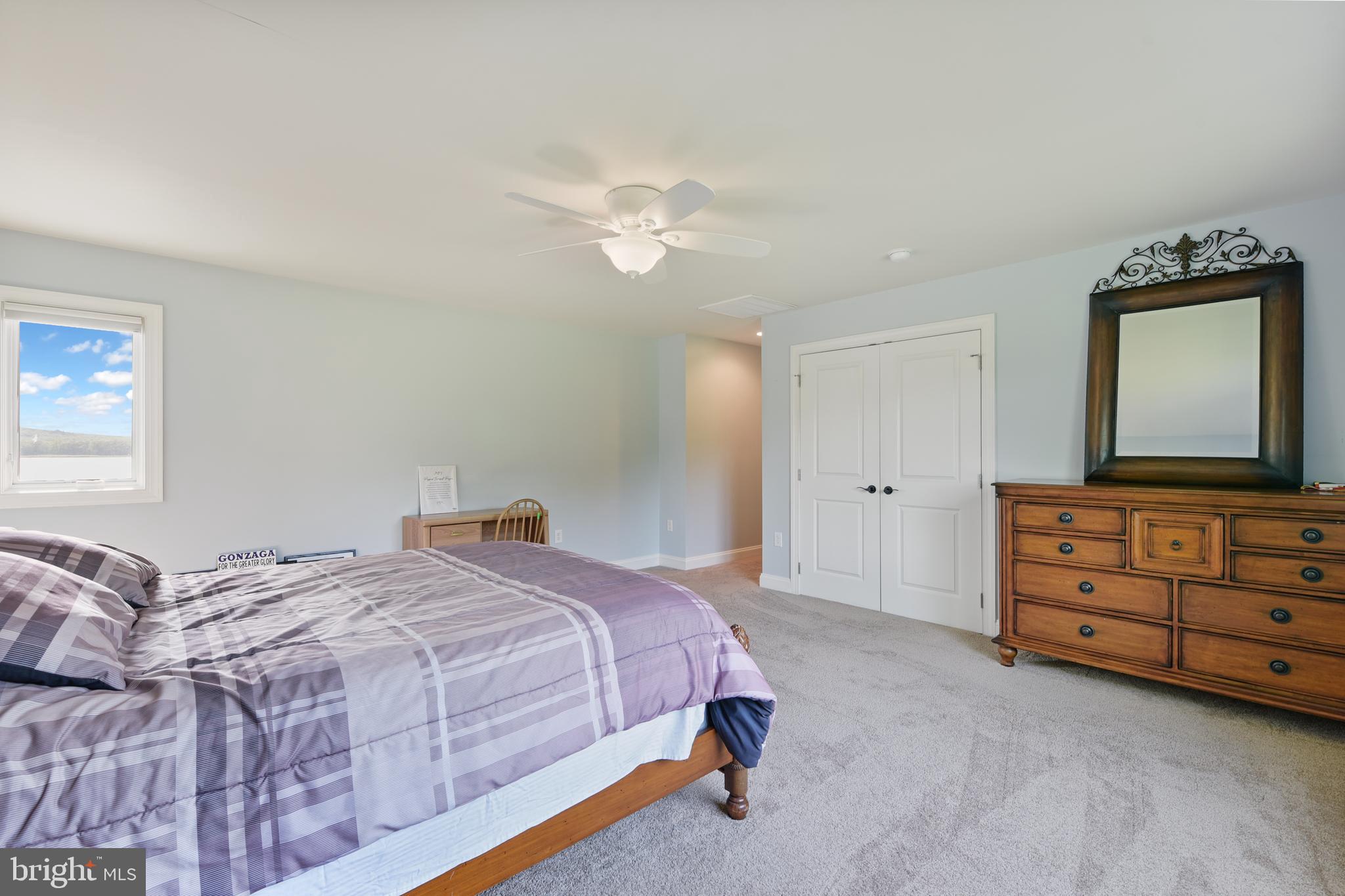 ABINGTON SHORES - Residential