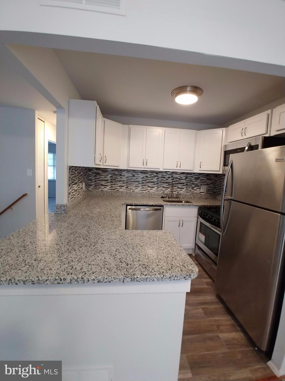 VILLAGE OF OLDE MILL - Residential