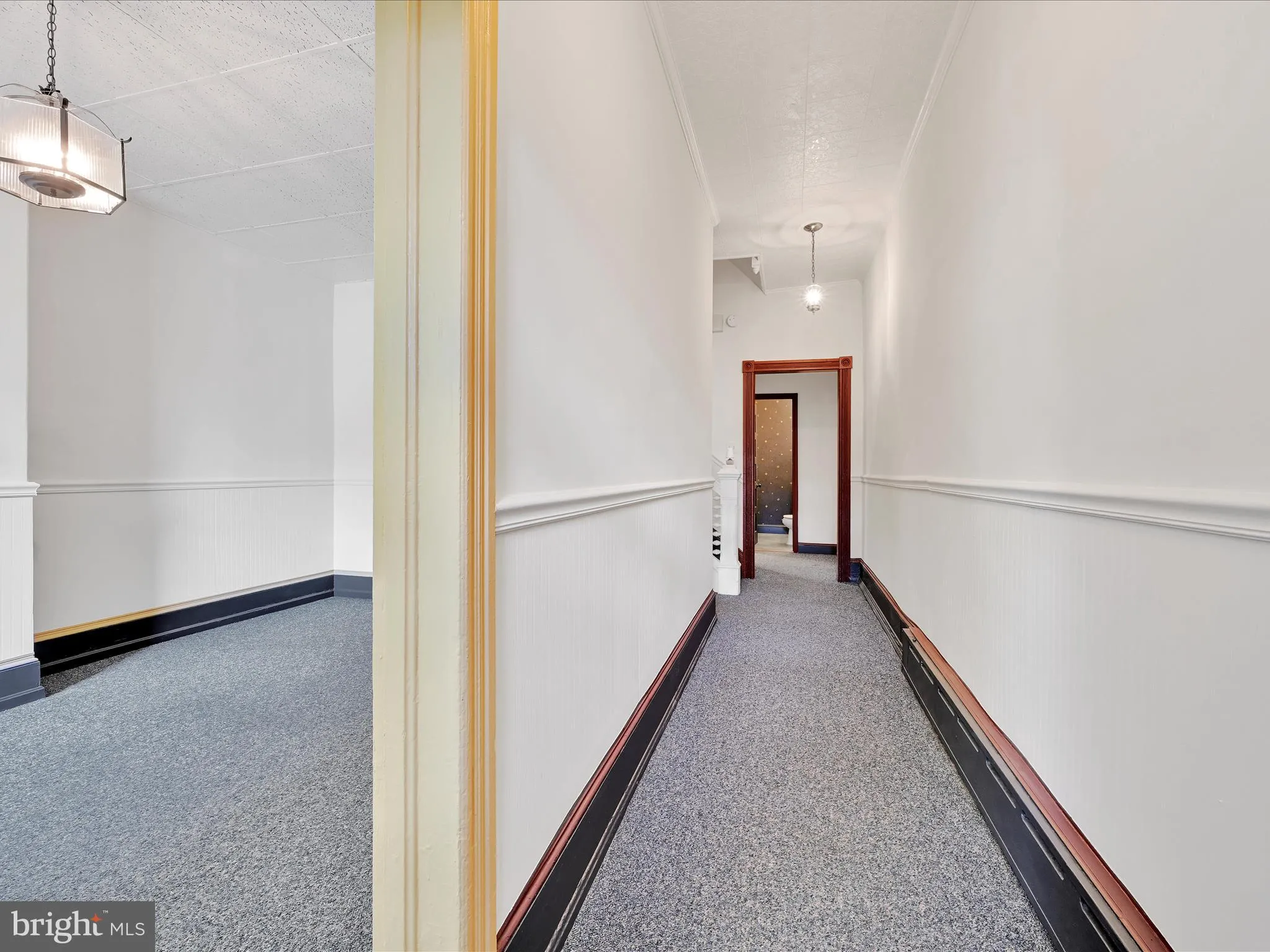 Pottsville, Pennsylvania 17901, United States, 5 Bedrooms Bedrooms, ,3 BathroomsBathrooms,Residential,Active,155347