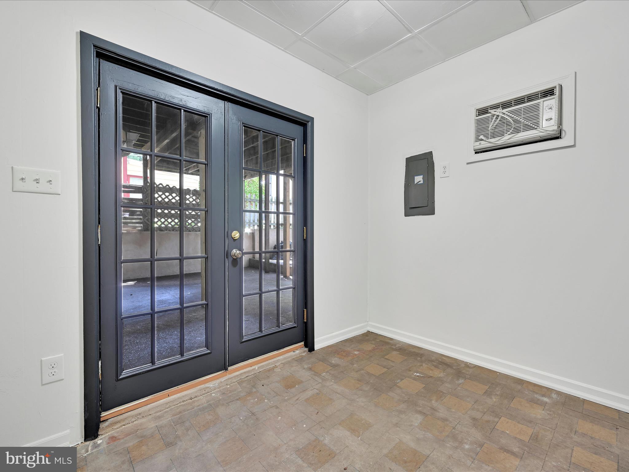 POTTSVILLE - Residential