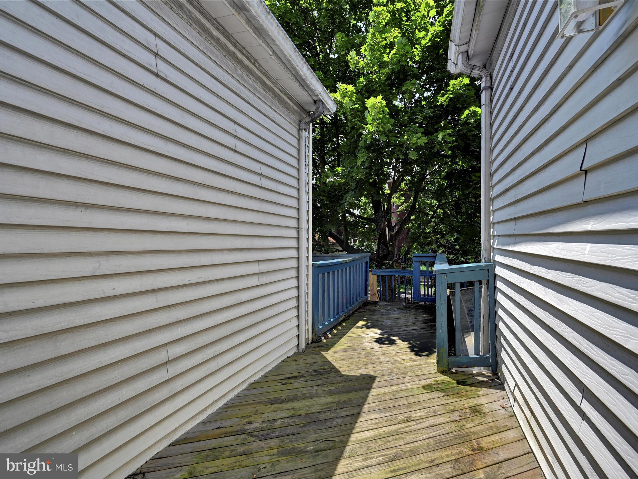 POTTSVILLE - Residential