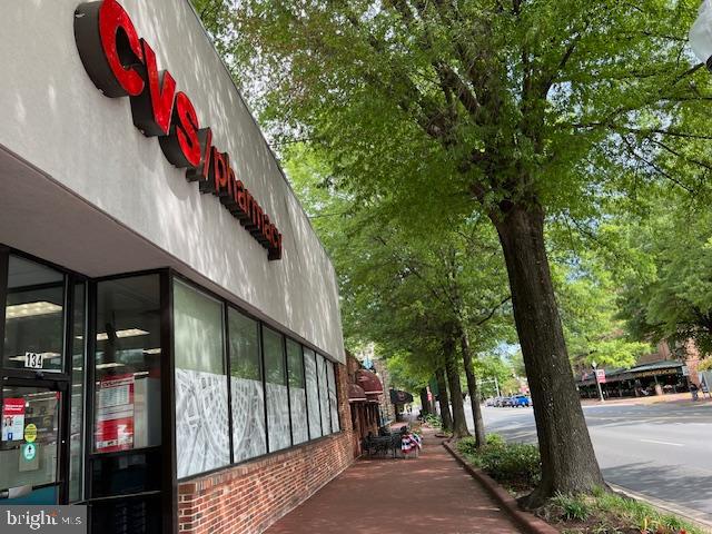 WINTER HILL - Residential Lease