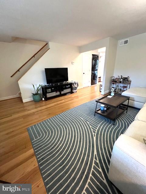 WINTER HILL - Residential Lease