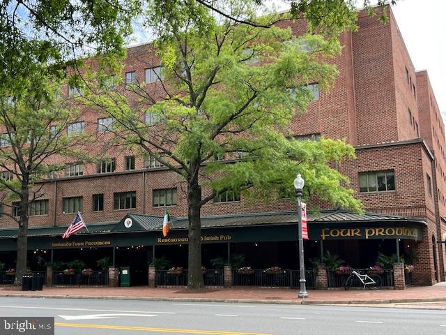 WINTER HILL - Residential Lease