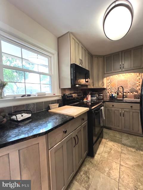 WINTER HILL - Residential Lease