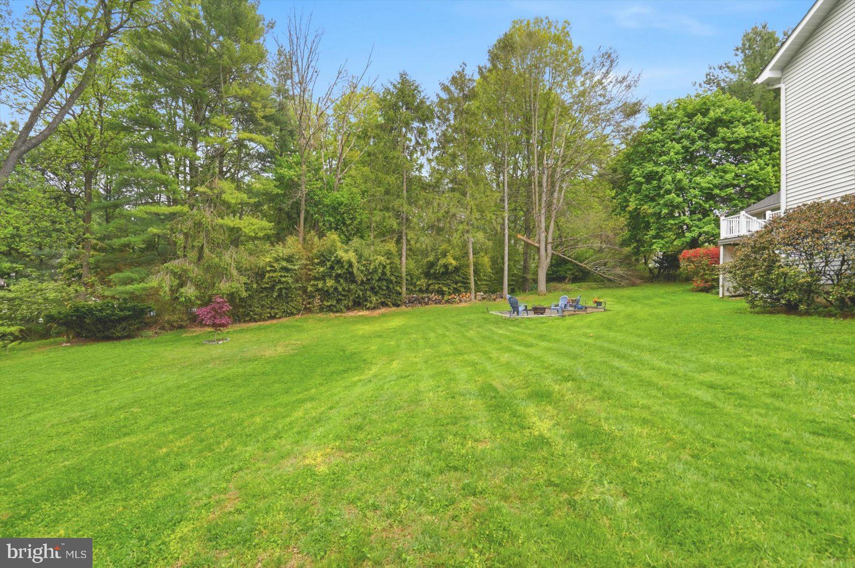 ORCHARD LAKES - Residential