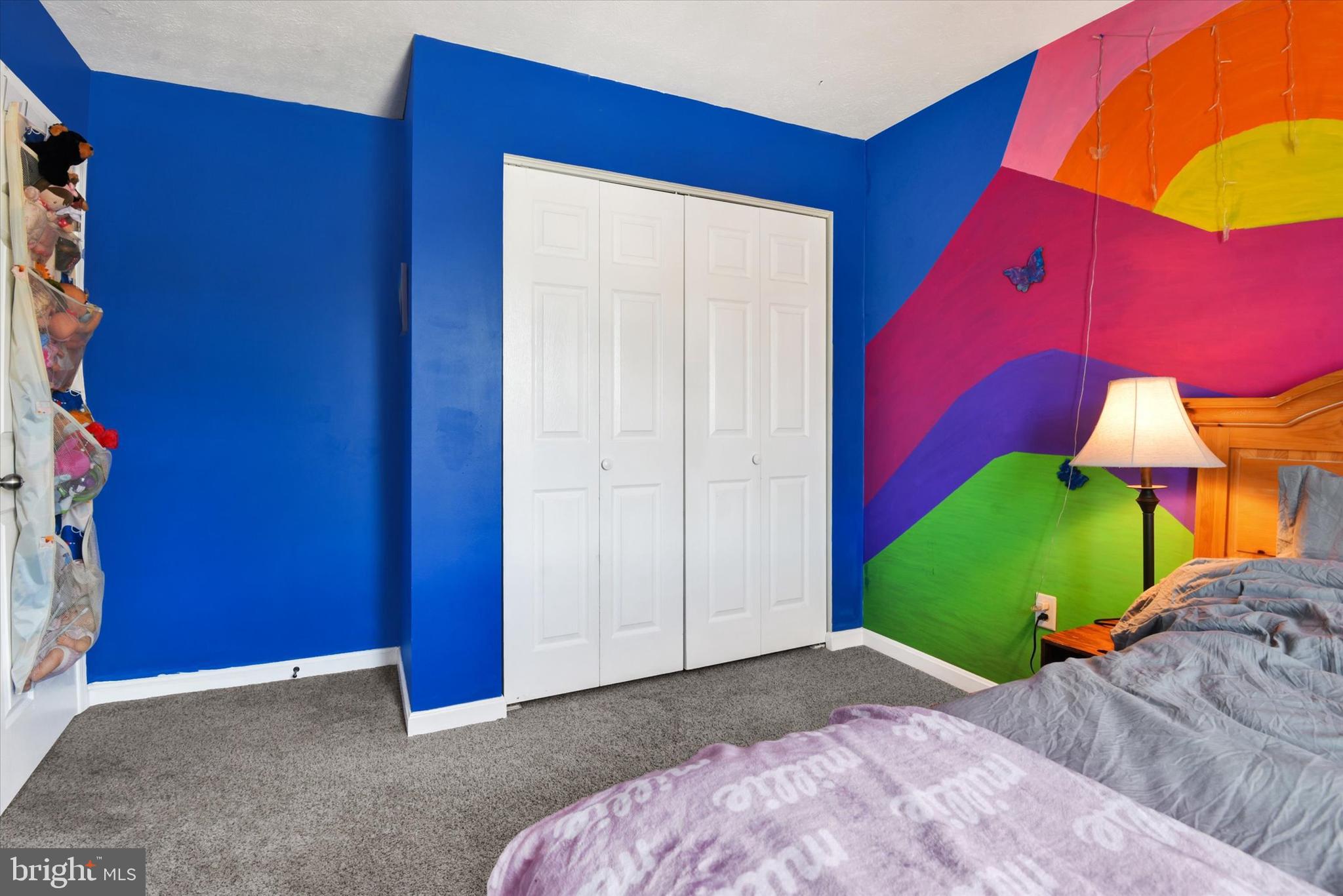 SMALL CROSSINGS - Residential