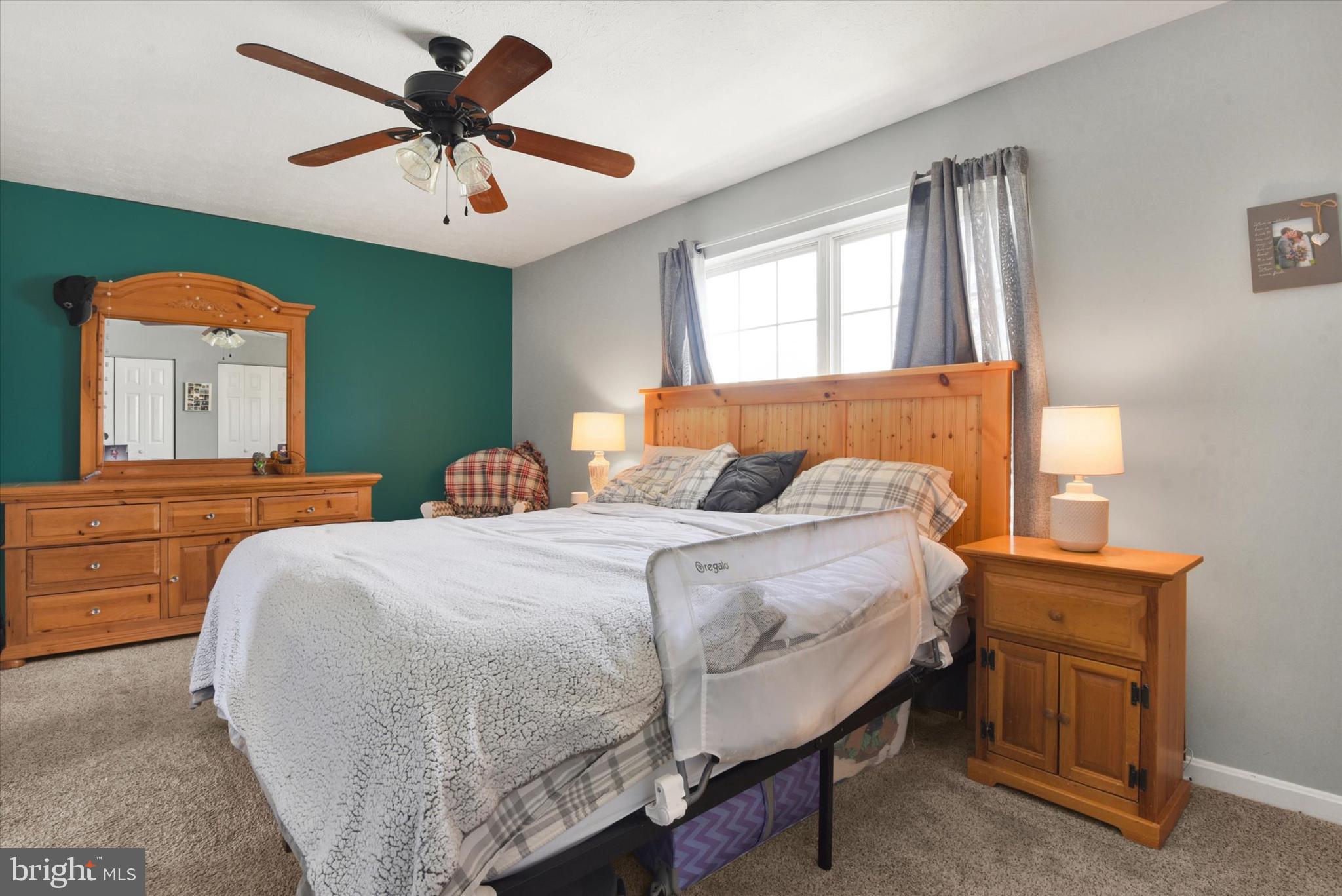 SMALL CROSSINGS - Residential