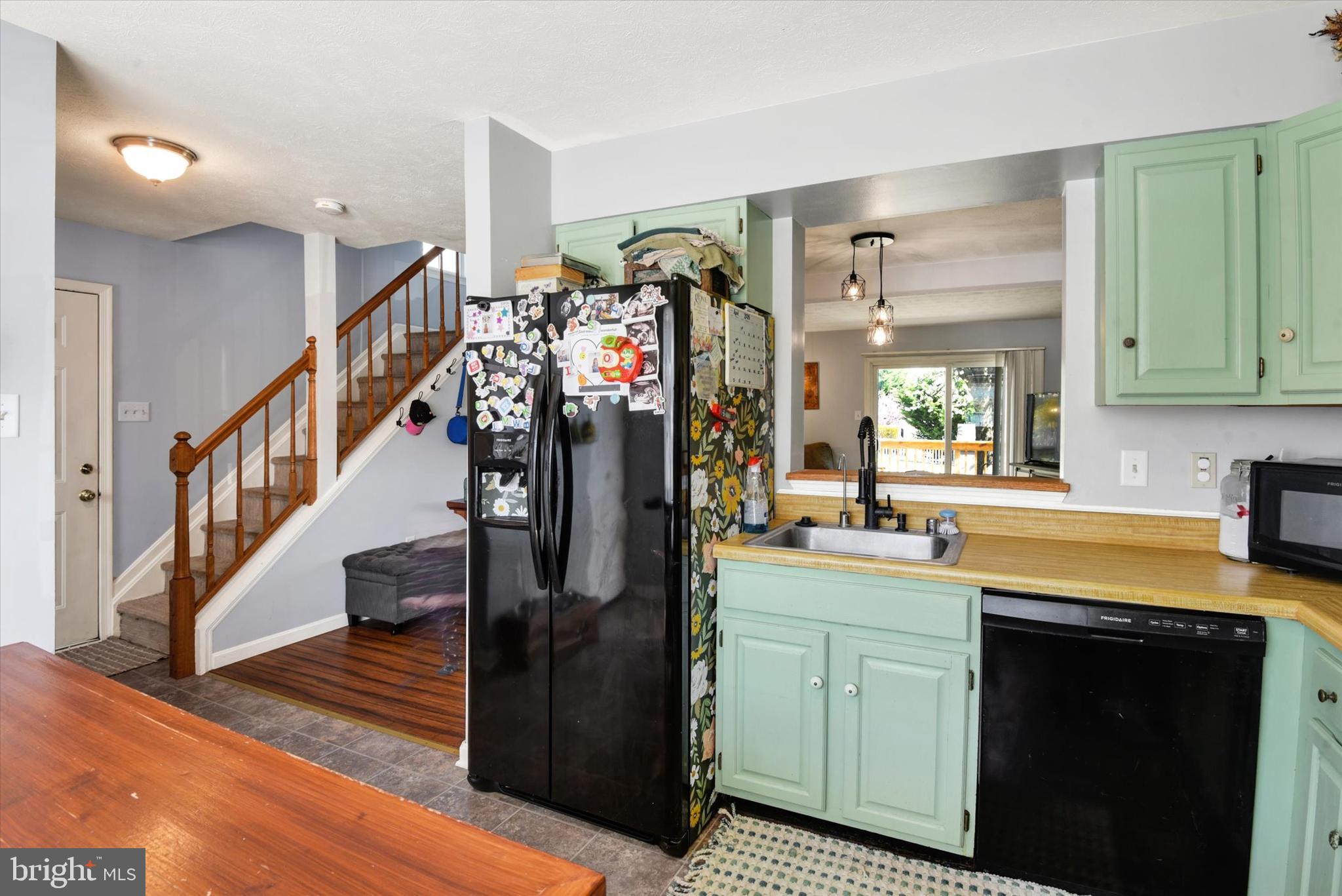 SMALL CROSSINGS - Residential