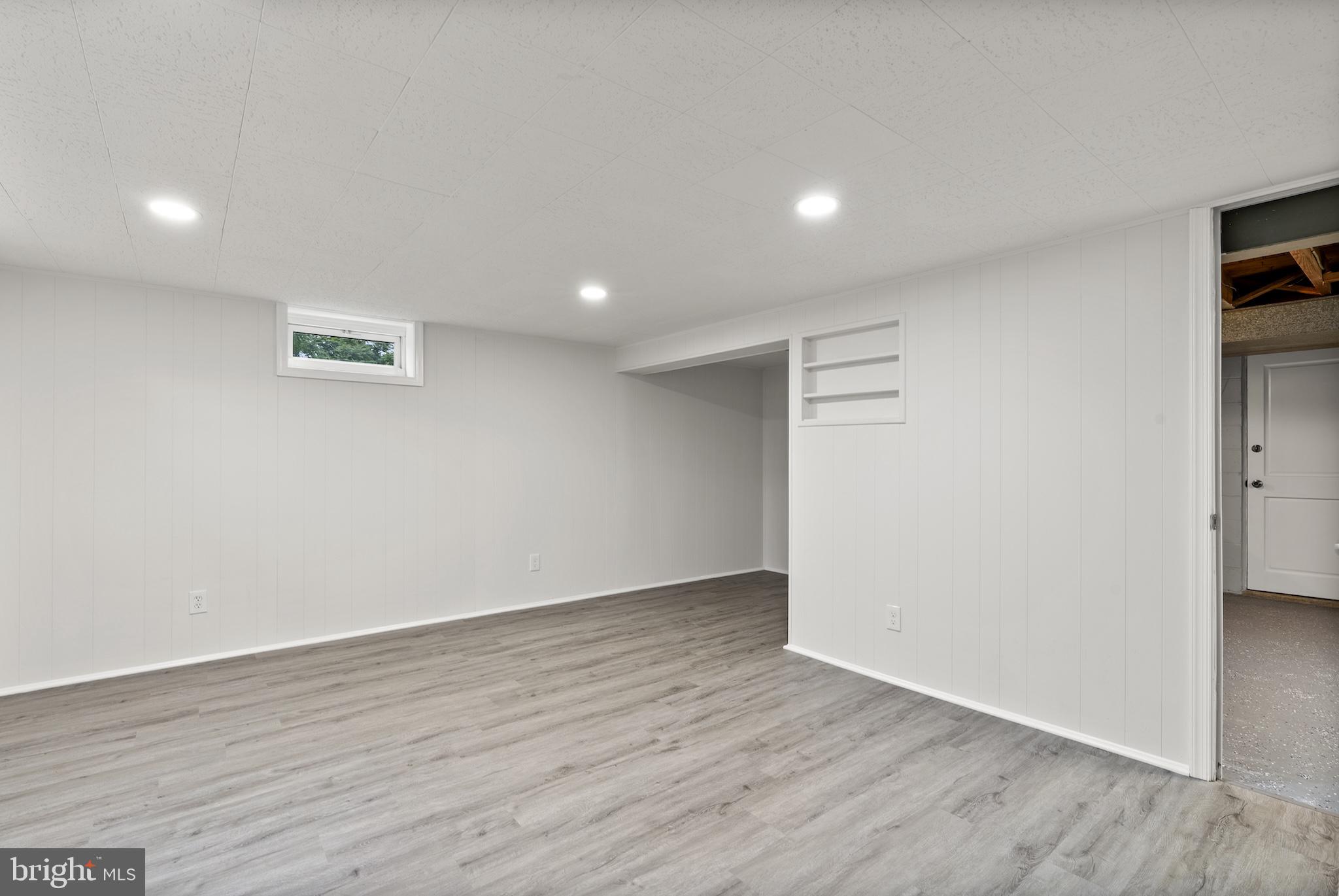 WASENA HEIGHTS - Residential