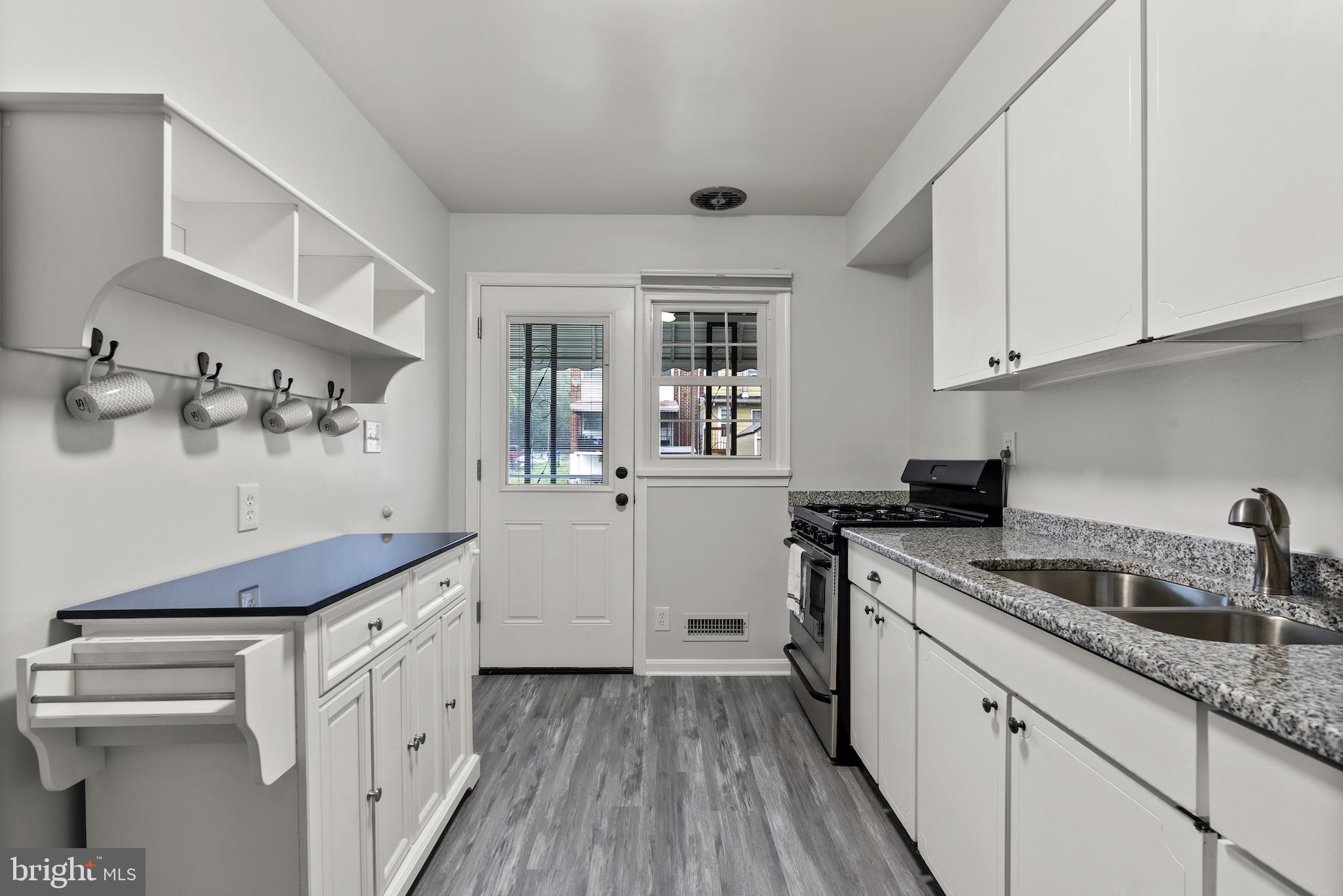 WASENA HEIGHTS - Residential