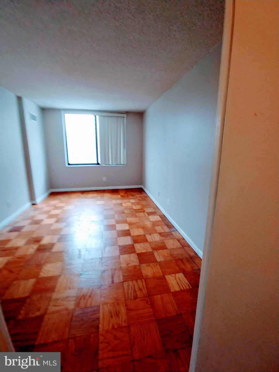 ALTA VISTA - Residential Lease