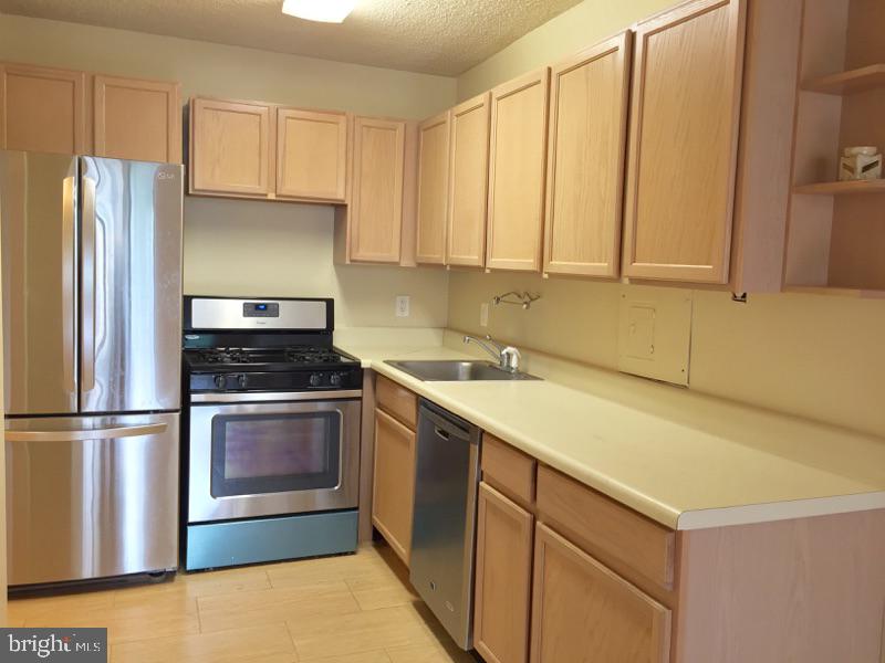 ALTA VISTA - Residential Lease