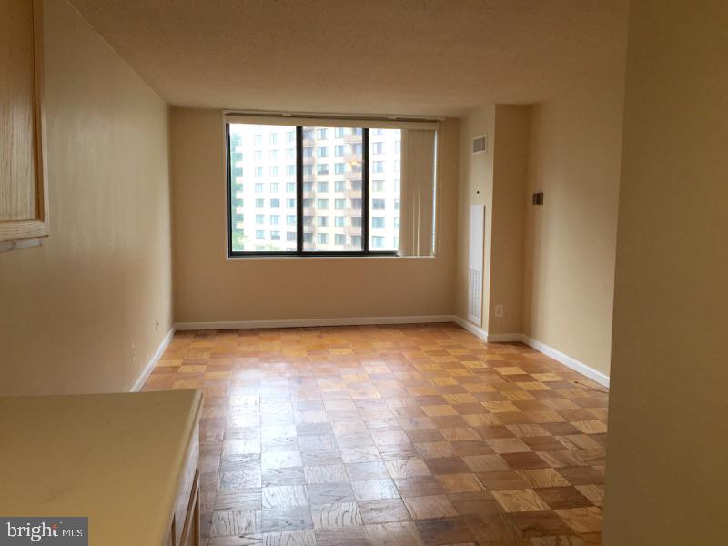 ALTA VISTA - Residential Lease