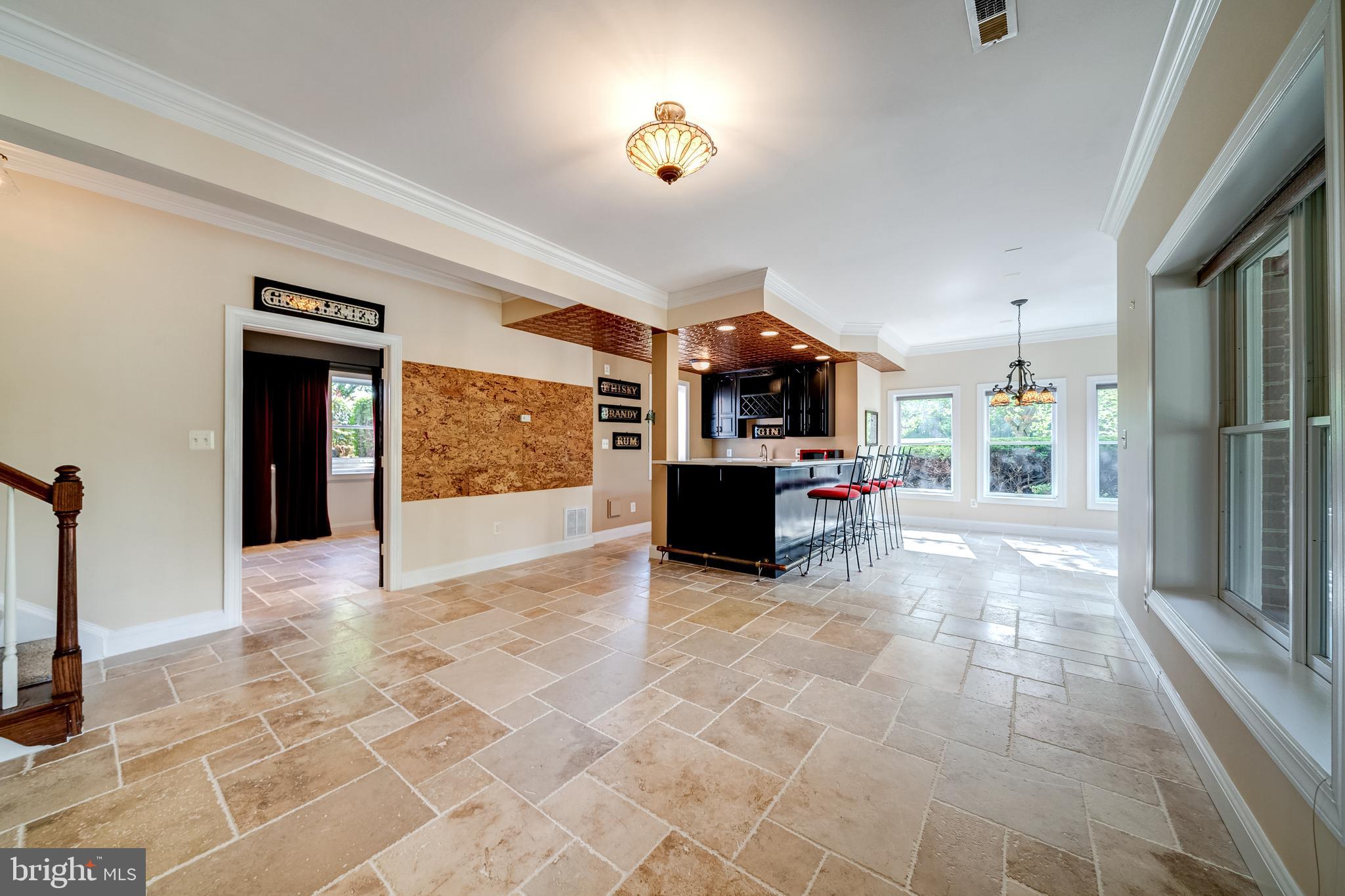 BARCLAY RIDGE - Residential