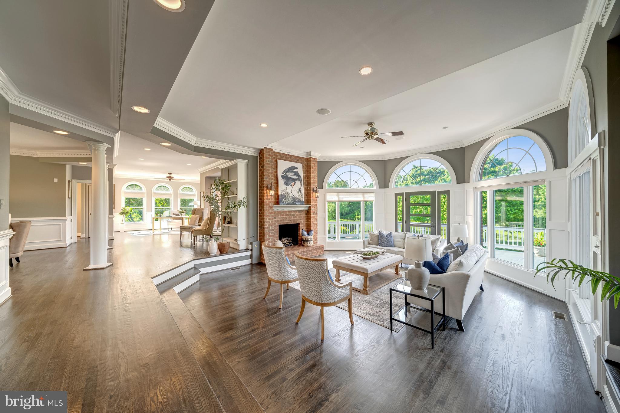 BARCLAY RIDGE - Residential