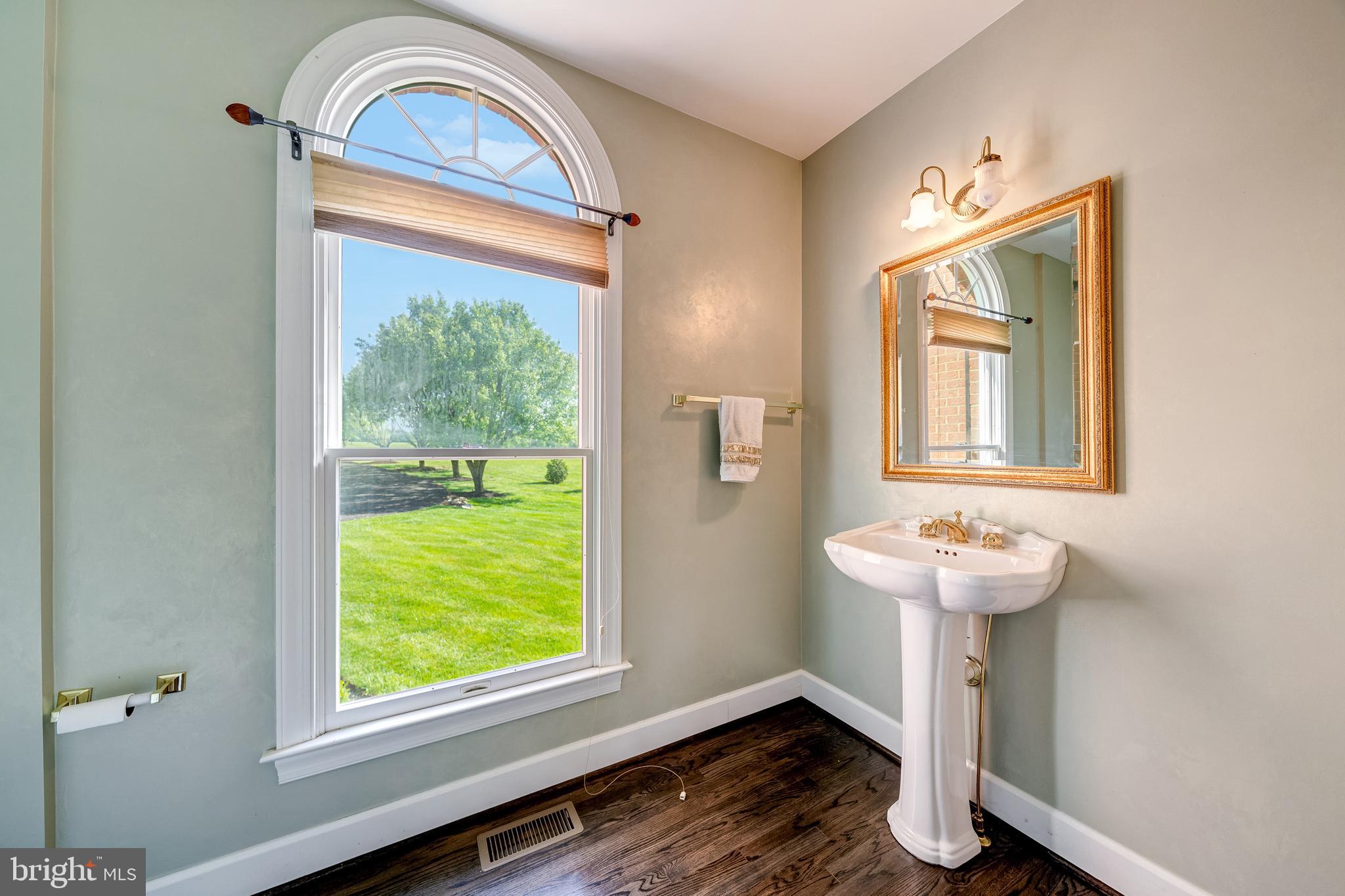 BARCLAY RIDGE - Residential