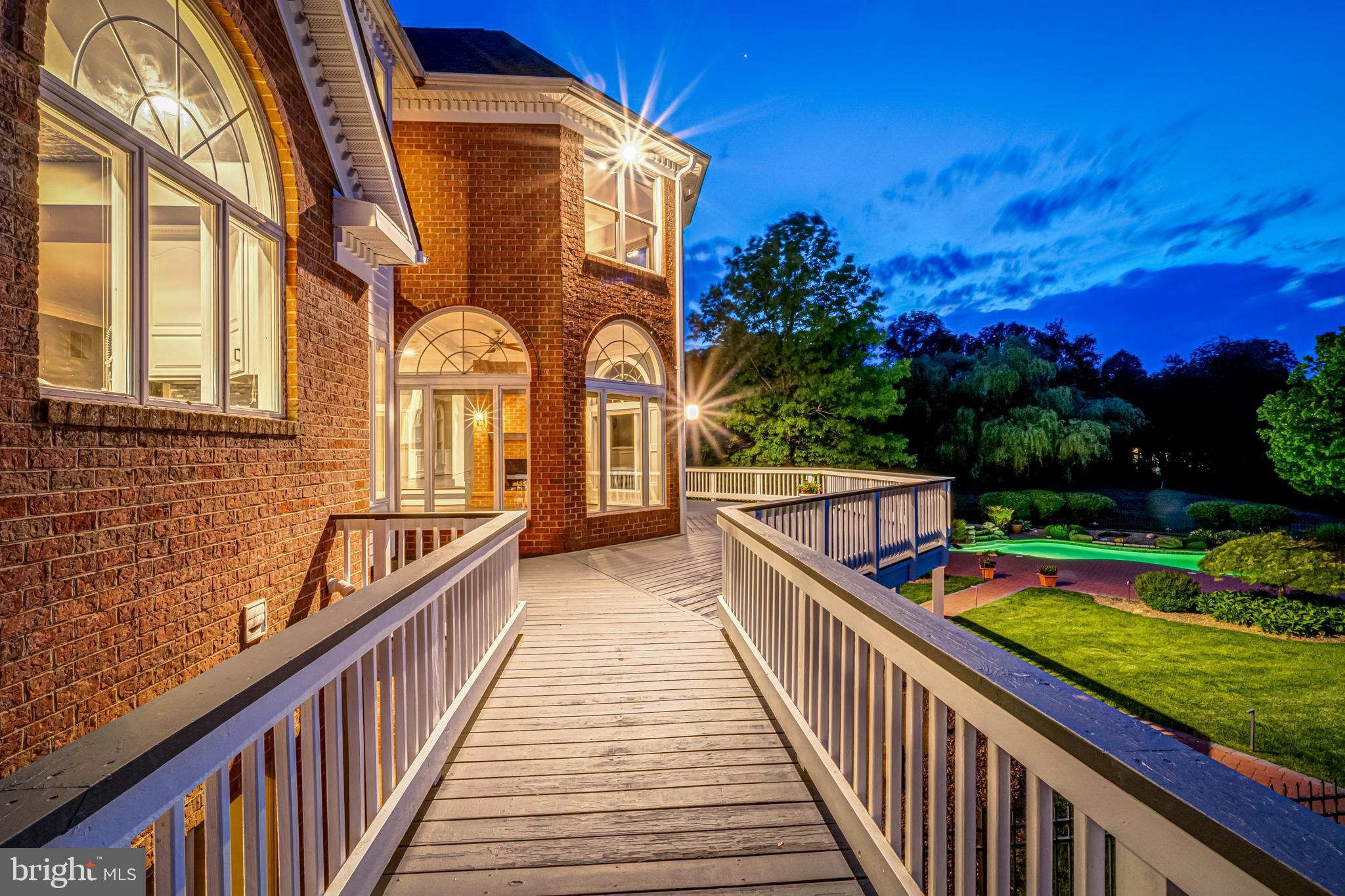 BARCLAY RIDGE - Residential