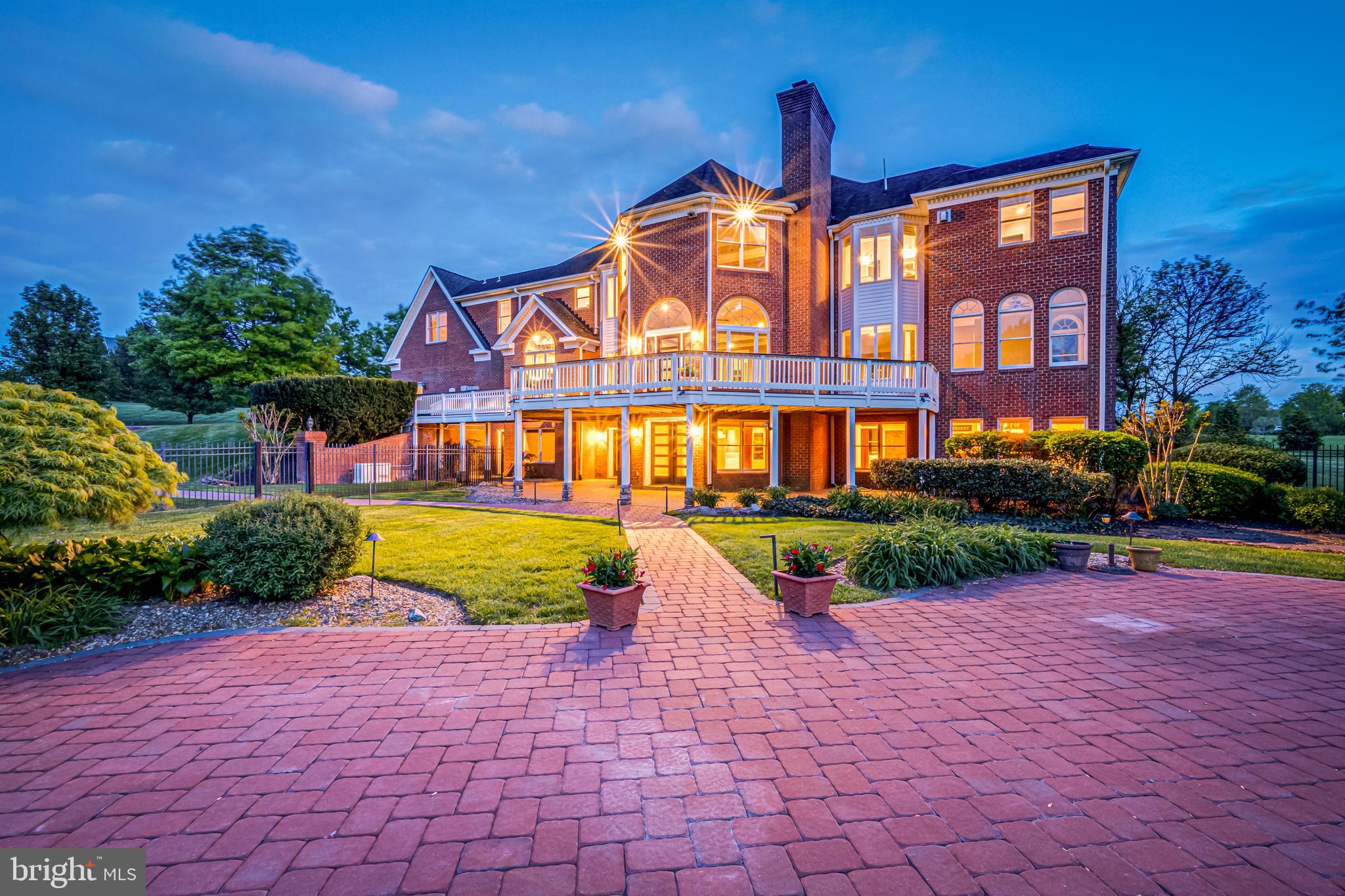 BARCLAY RIDGE - Residential