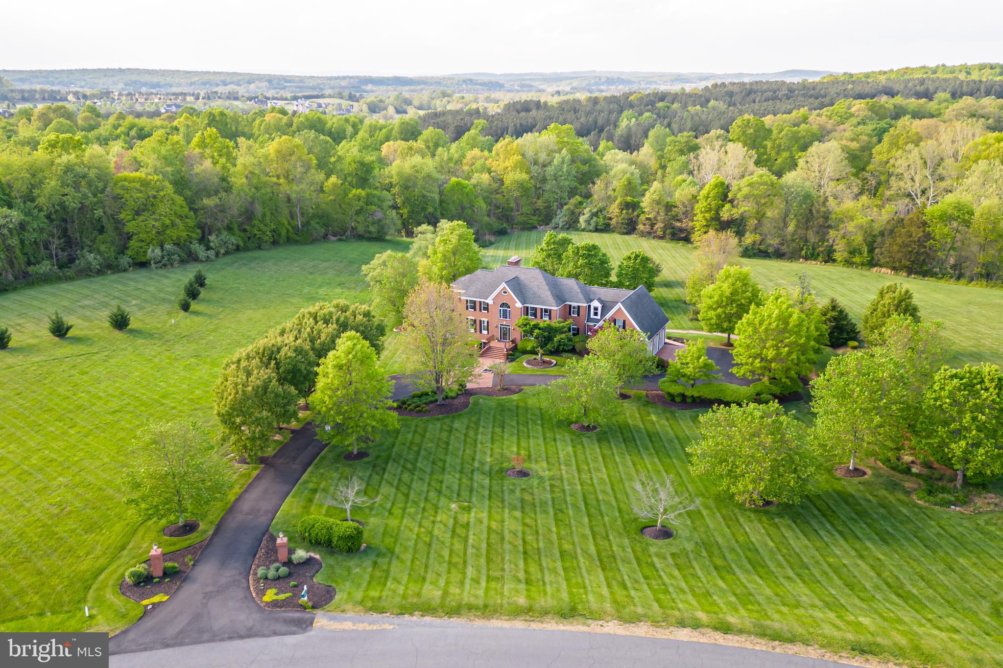 BARCLAY RIDGE - Residential