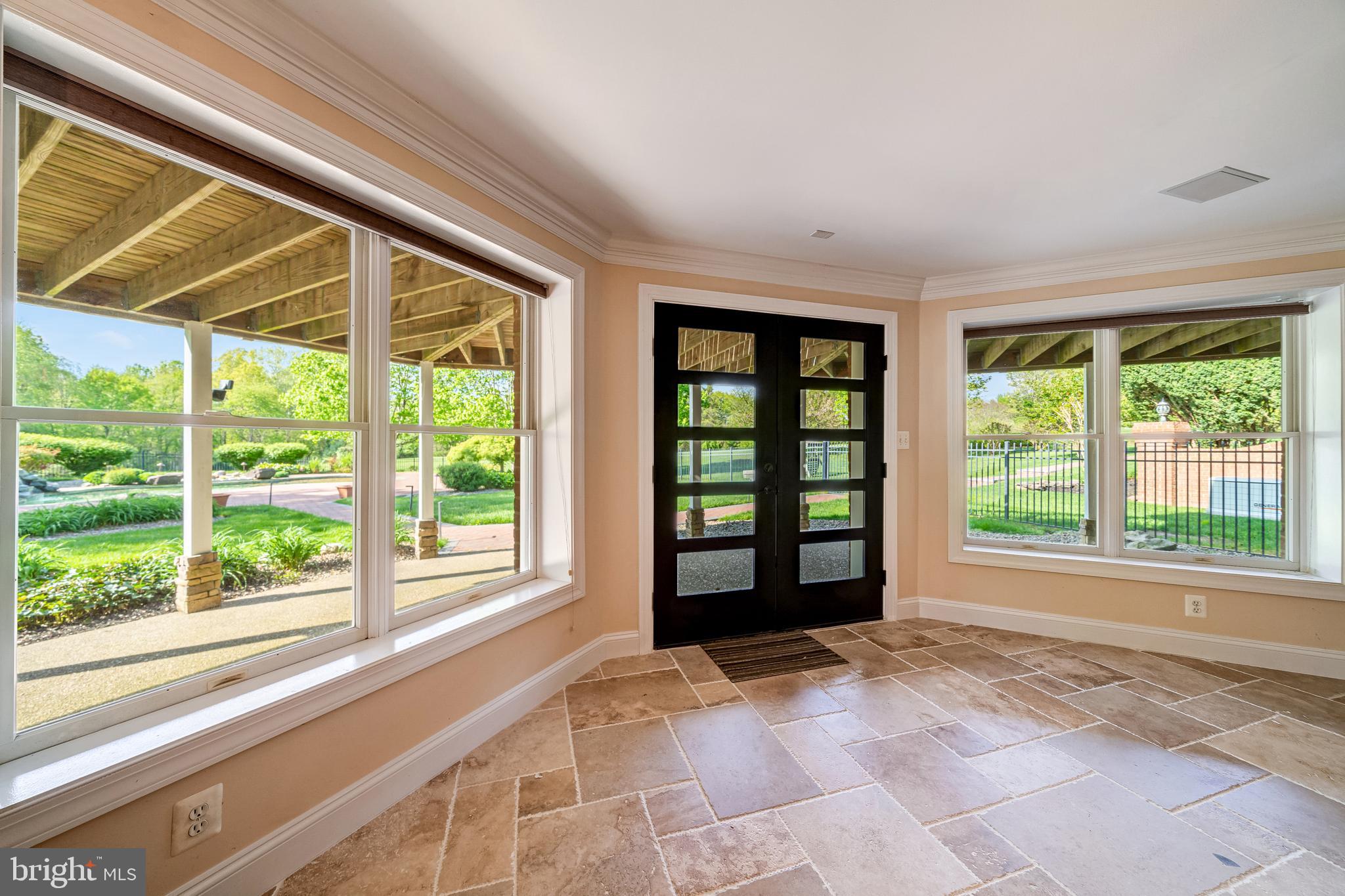 BARCLAY RIDGE - Residential