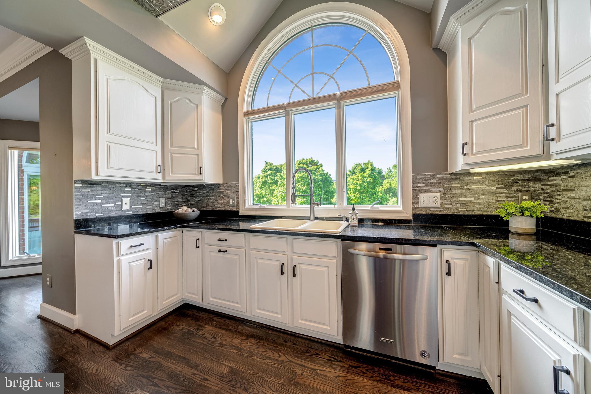 BARCLAY RIDGE - Residential