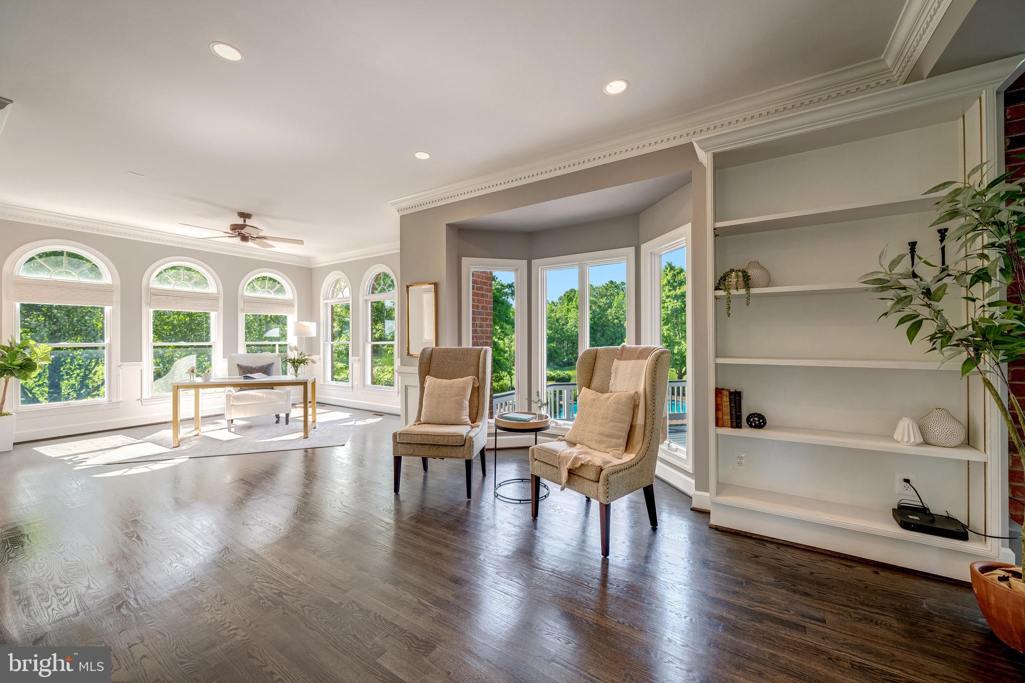 BARCLAY RIDGE - Residential