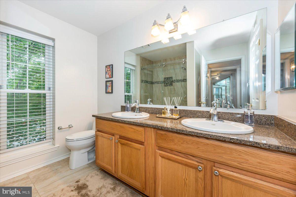 FOUNTAINS AT MCLEAN - Residential