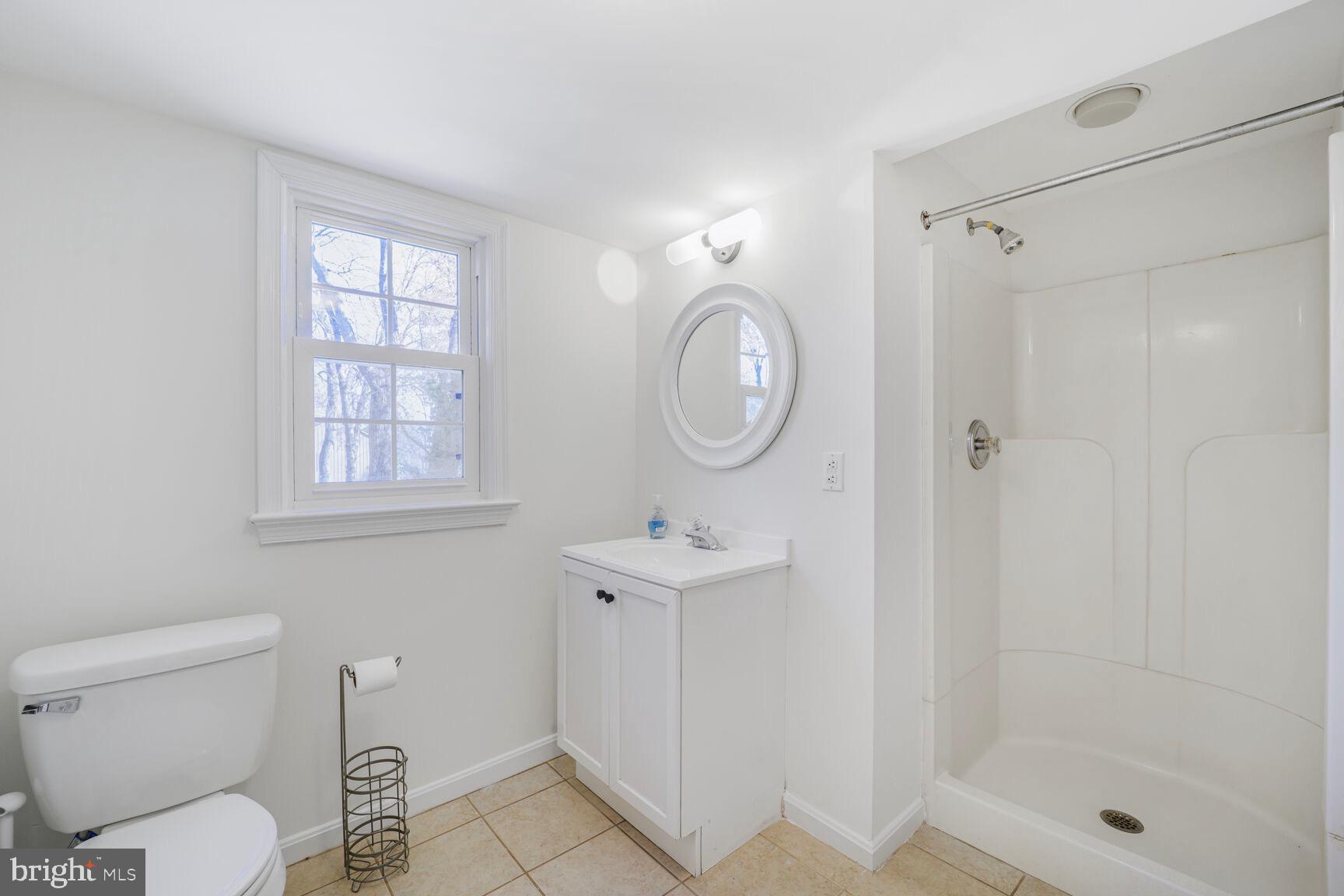 WHITE OAKS - Residential