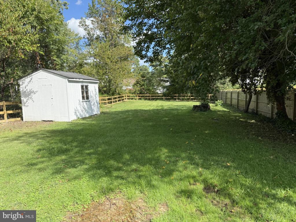 PARKVILLE - Residential Lease