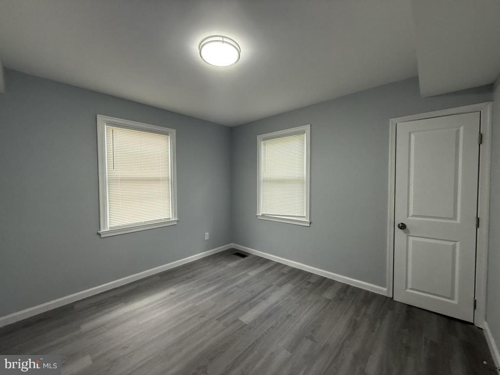 PARKVILLE - Residential Lease