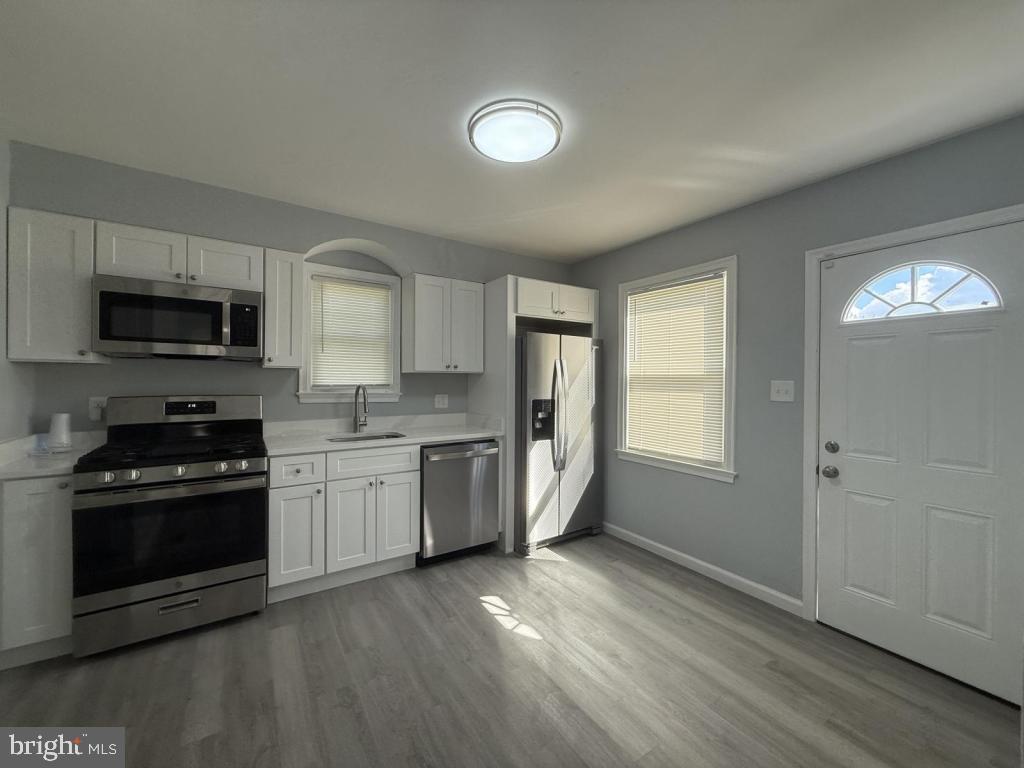 PARKVILLE - Residential Lease