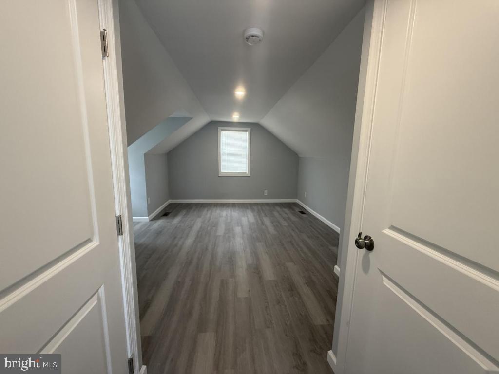 PARKVILLE - Residential Lease