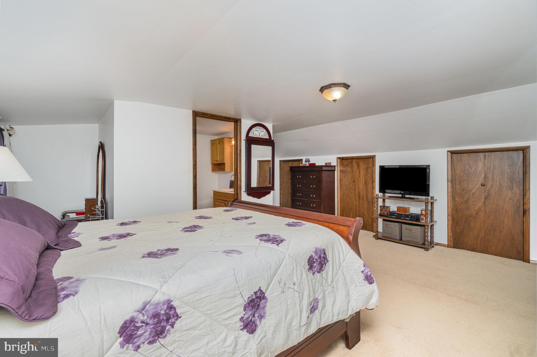 AKRON BOROUGH - Residential