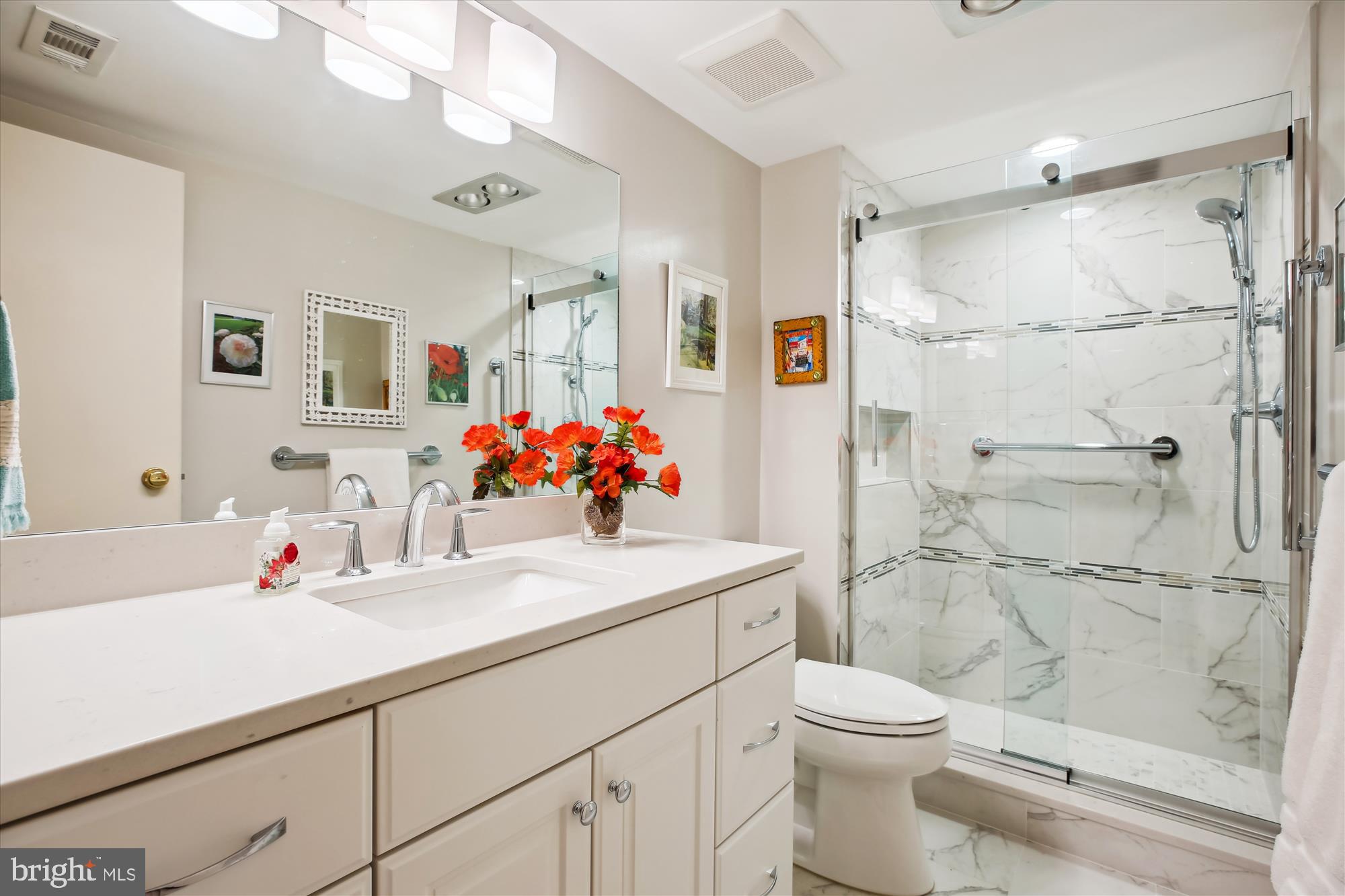 SUMNER VILLAGE - Residential